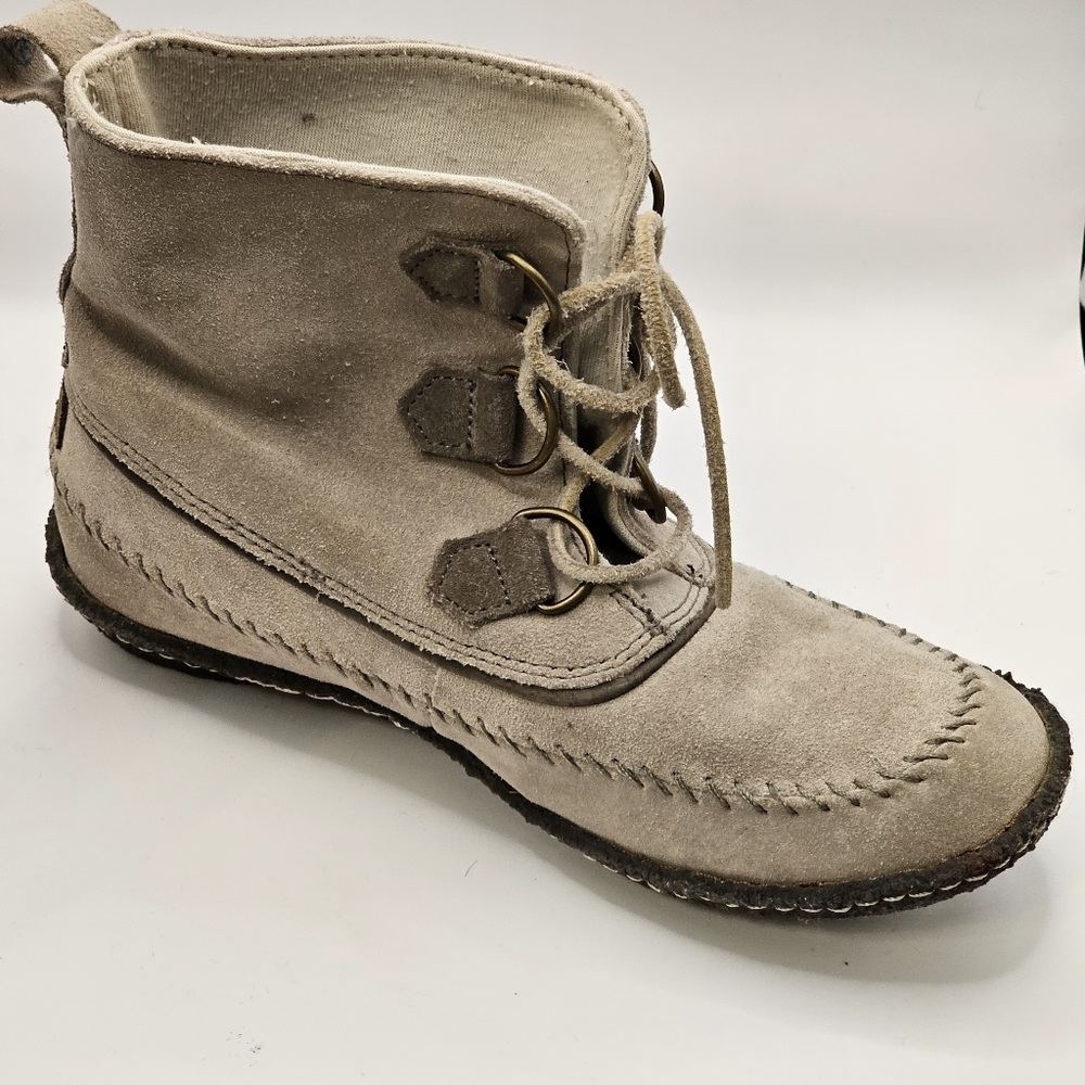 Sorel Tan Ankle Boots